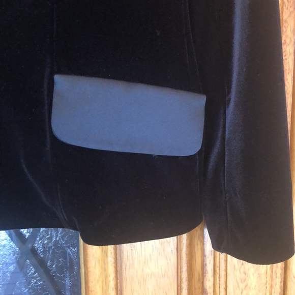 Hourglass Blazer Suit Jacket - Picture 2 of 3